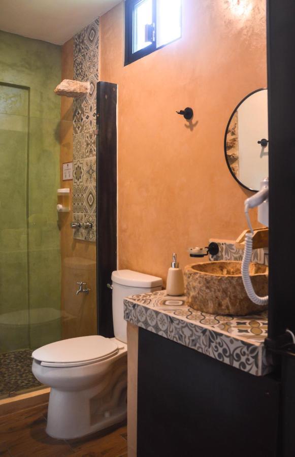 ואיאדוליד Habitaciones Colonial Zaci מראה חיצוני תמונה