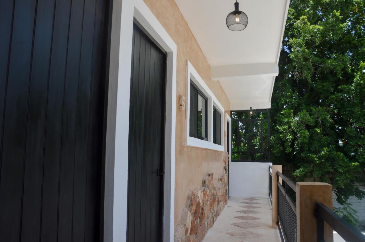 ואיאדוליד Habitaciones Colonial Zaci מראה חיצוני תמונה