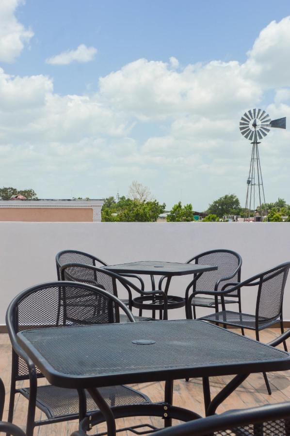 ואיאדוליד Habitaciones Colonial Zaci מראה חיצוני תמונה