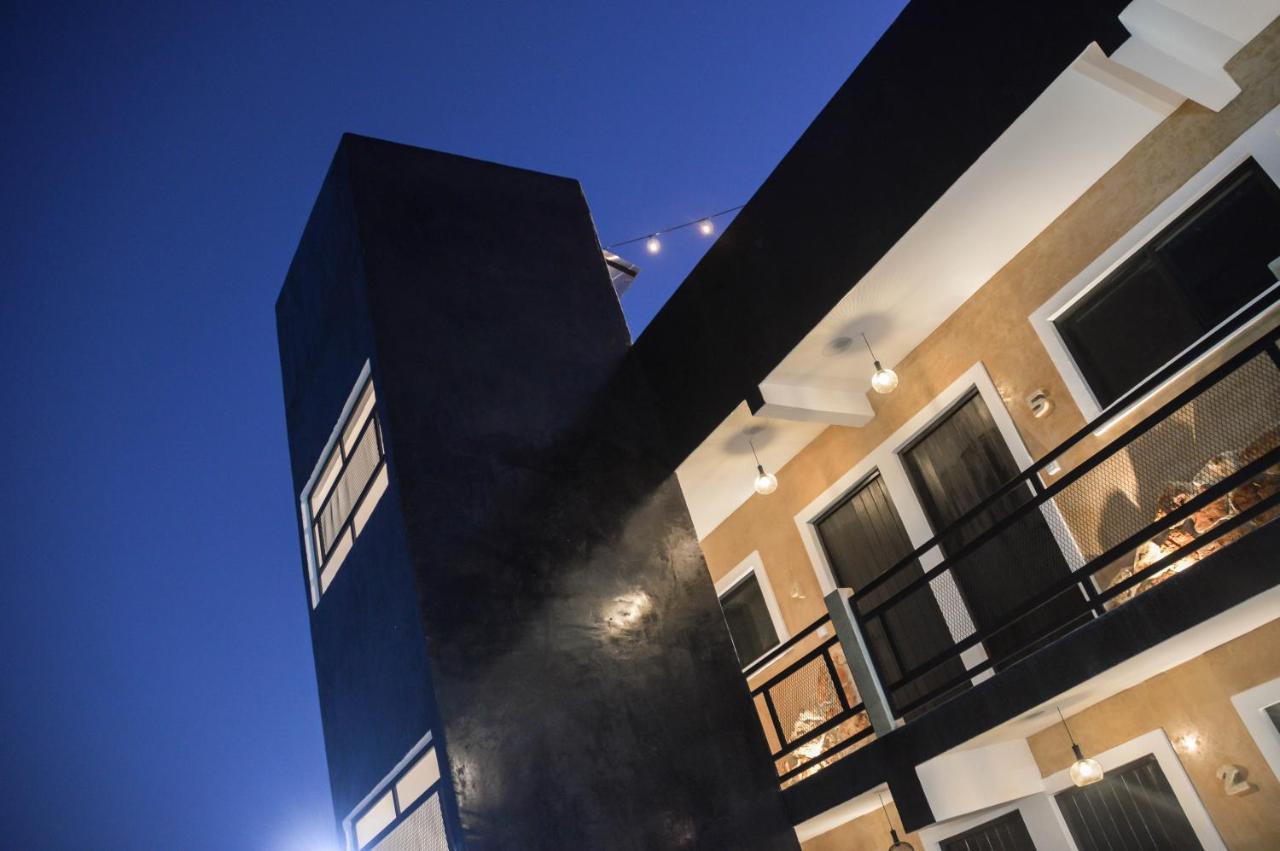 ואיאדוליד Habitaciones Colonial Zaci מראה חיצוני תמונה