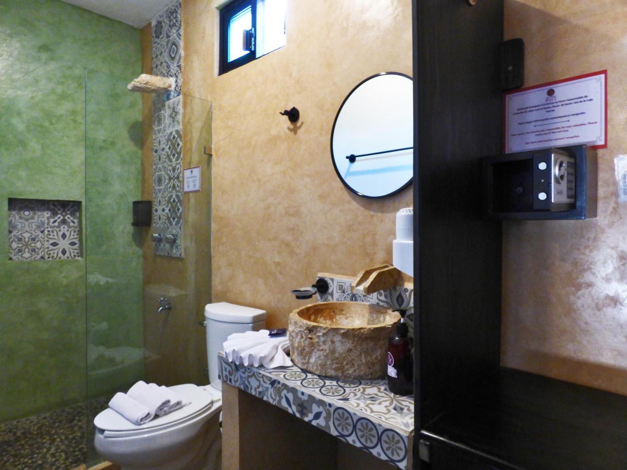 ואיאדוליד Habitaciones Colonial Zaci מראה חיצוני תמונה