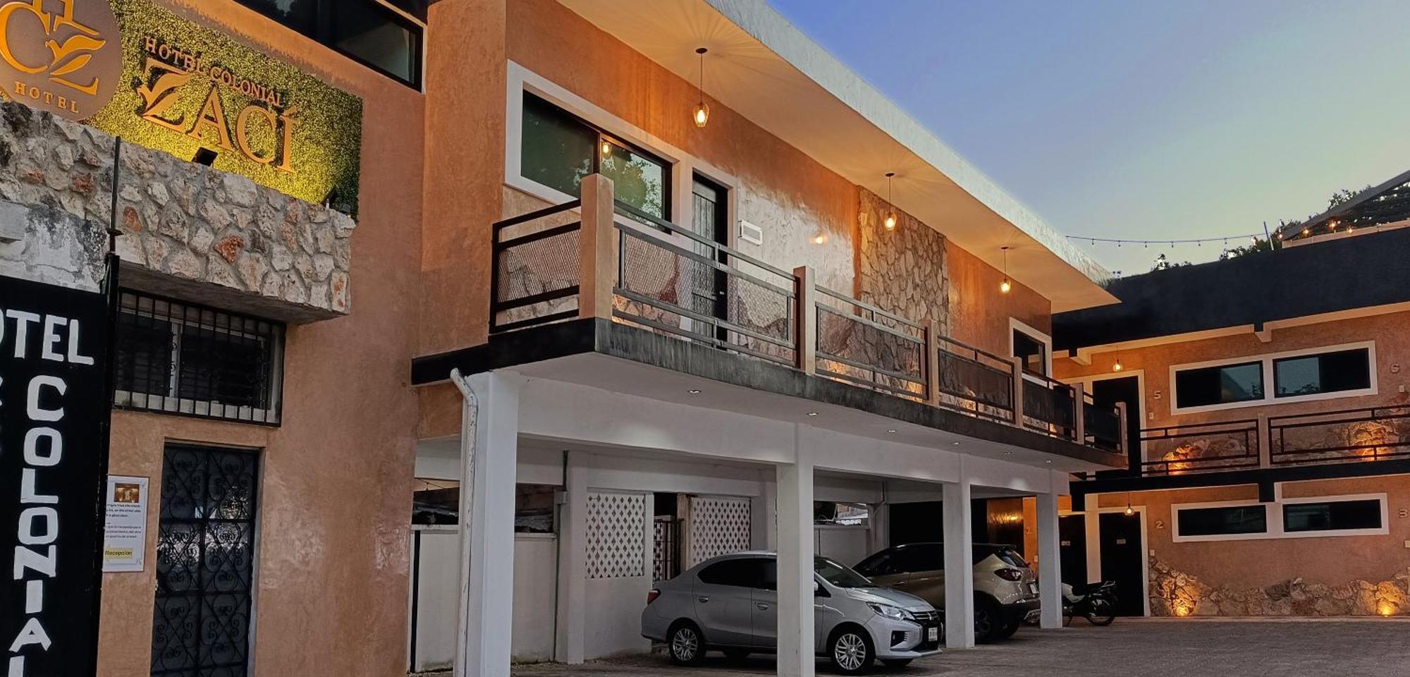 ואיאדוליד Habitaciones Colonial Zaci מראה חיצוני תמונה