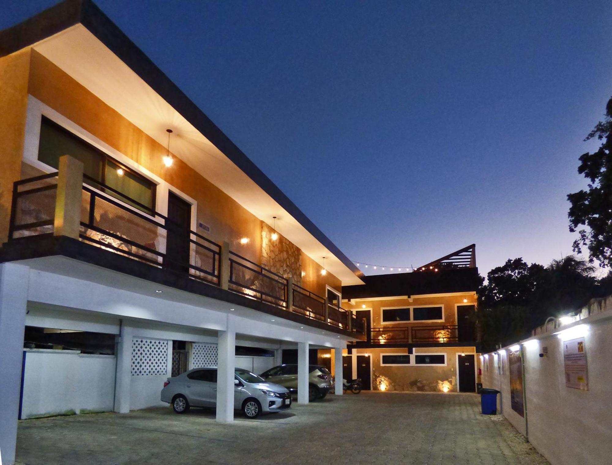 ואיאדוליד Habitaciones Colonial Zaci מראה חיצוני תמונה