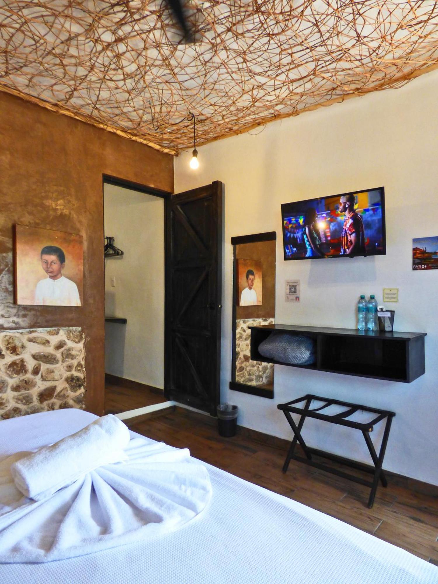 ואיאדוליד Habitaciones Colonial Zaci מראה חיצוני תמונה